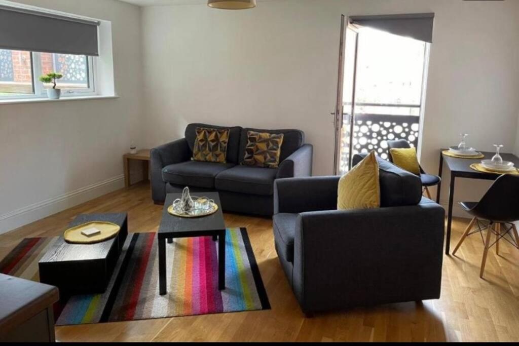 Hu1 Stylish Cozy Central Apartment Wifi H3 Kingston upon Hull Esterno foto
